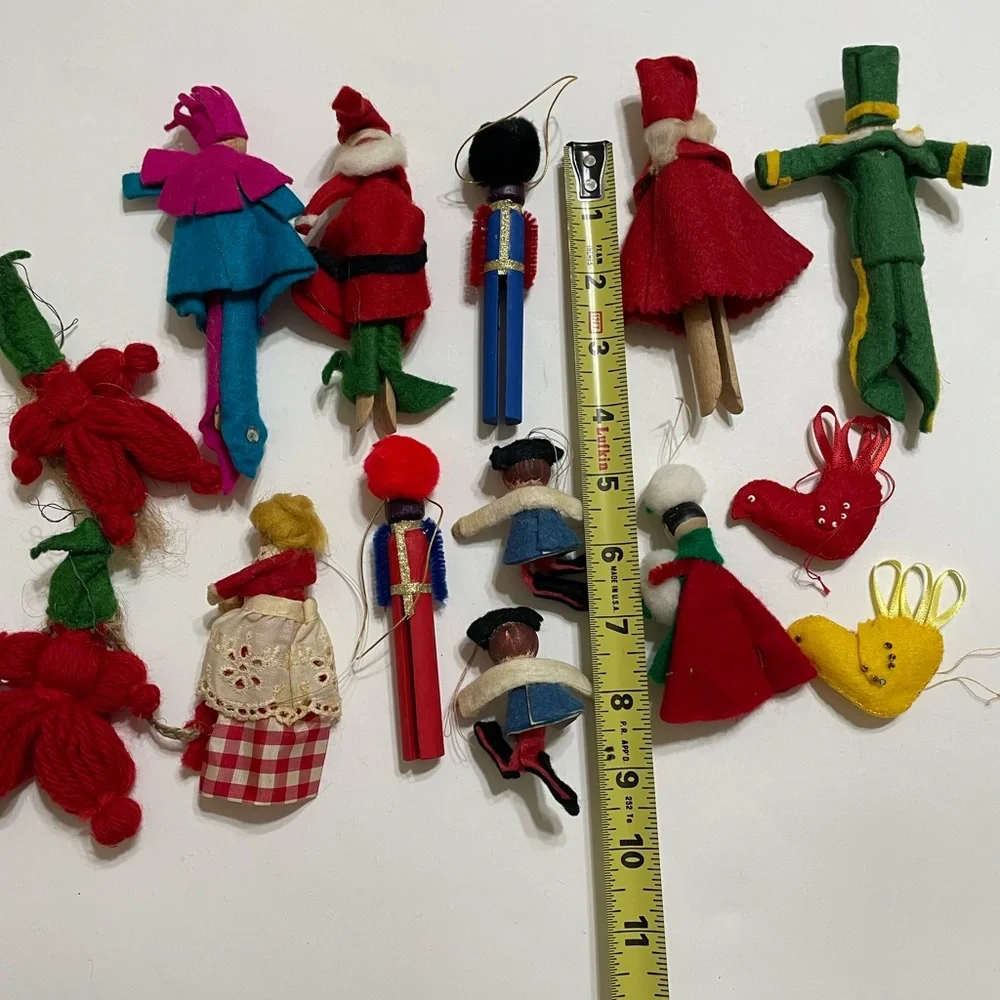 CHRISTMAS Vintage Bundle Felt Yarn Handmade Christmas Tree Holiday Ornaments